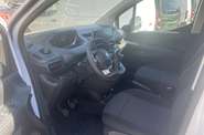 Peugeot Partner Base