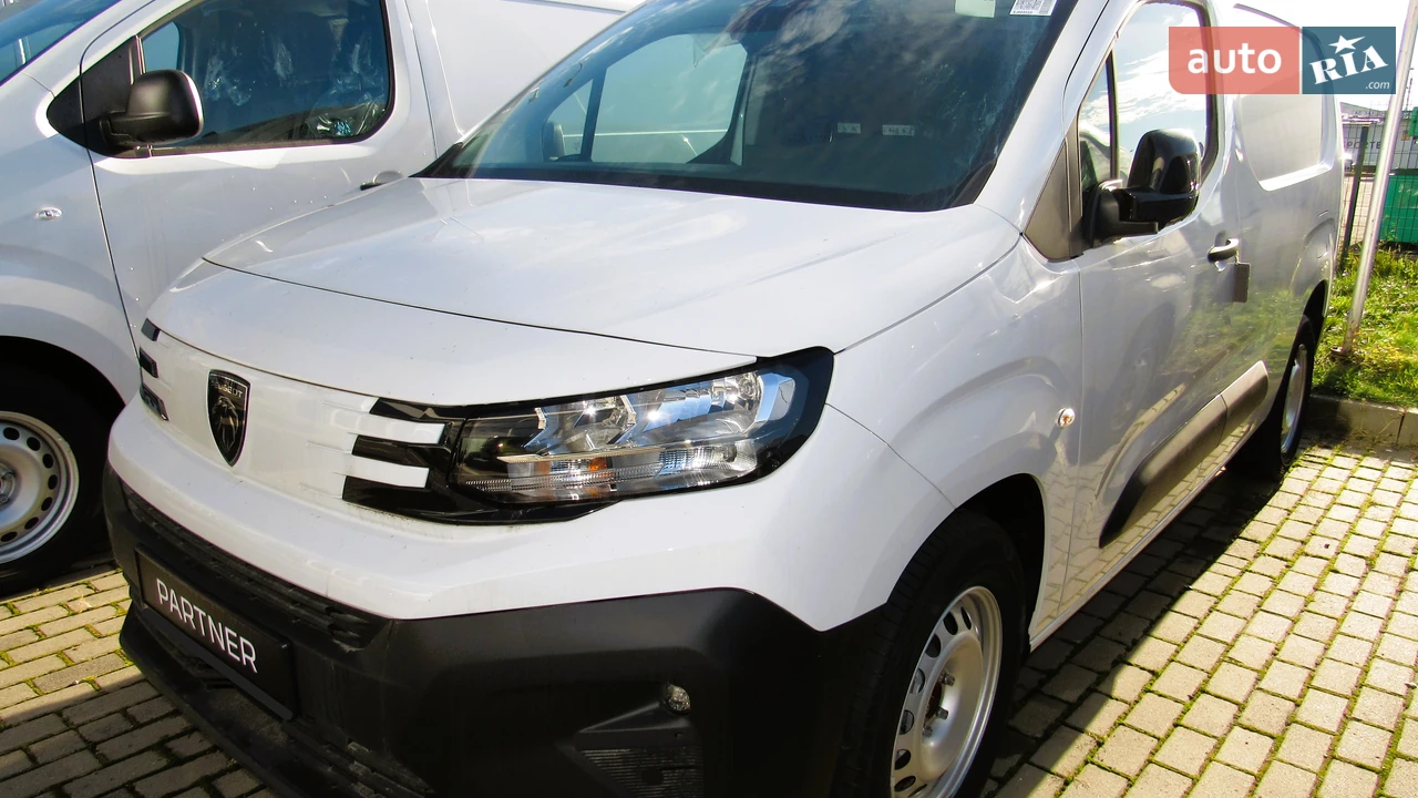 Peugeot Partner Base