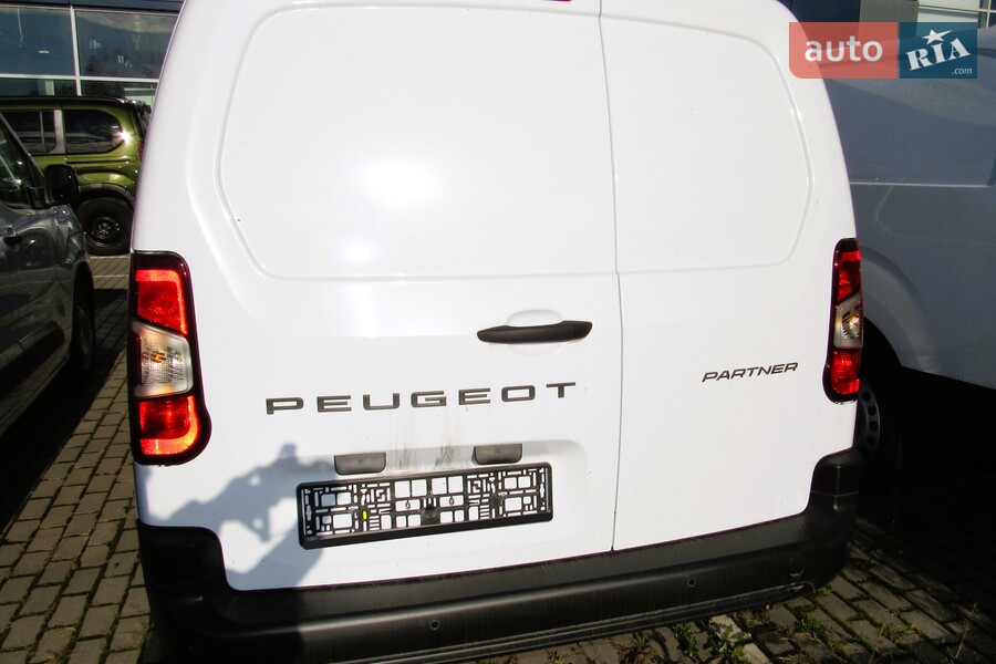 Peugeot Partner - фото 6