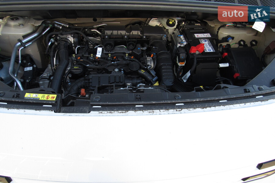 Peugeot Partner - фото 32