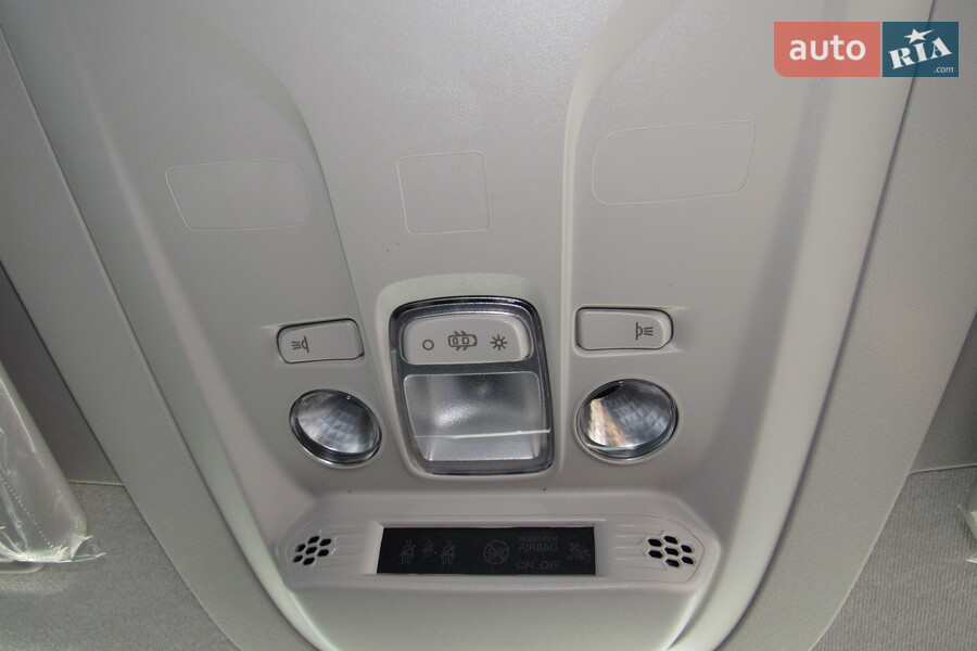 Peugeot Partner - фото 17