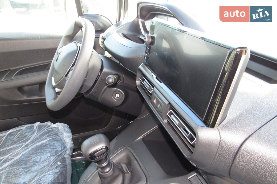 Peugeot Partner - фото 10