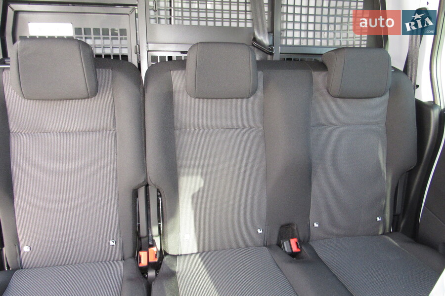 Peugeot Partner - фото 21