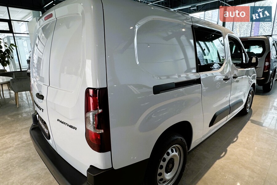 Peugeot Partner - фото 6