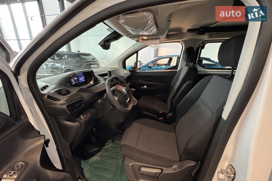 Peugeot Partner - фото 13