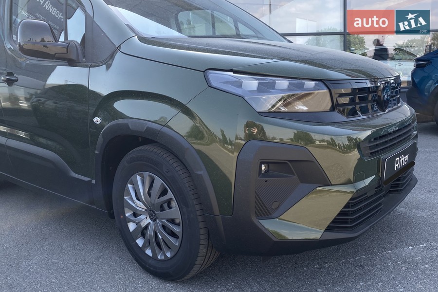 Peugeot Rifter - фото 8