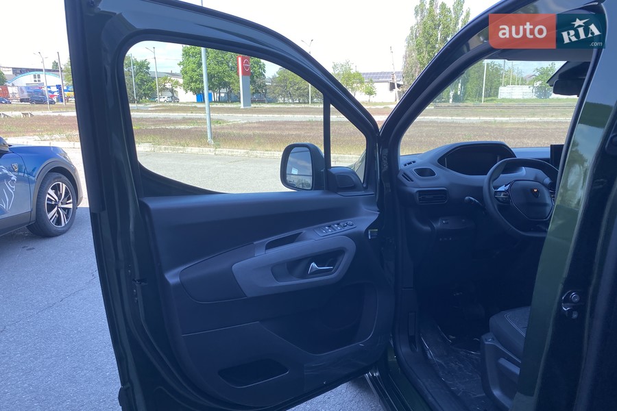 Peugeot Rifter - фото 22