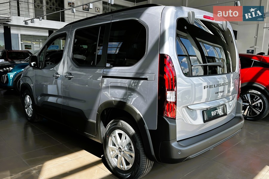 Peugeot Rifter - фото 5