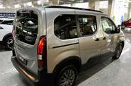 Peugeot Rifter - фото 8