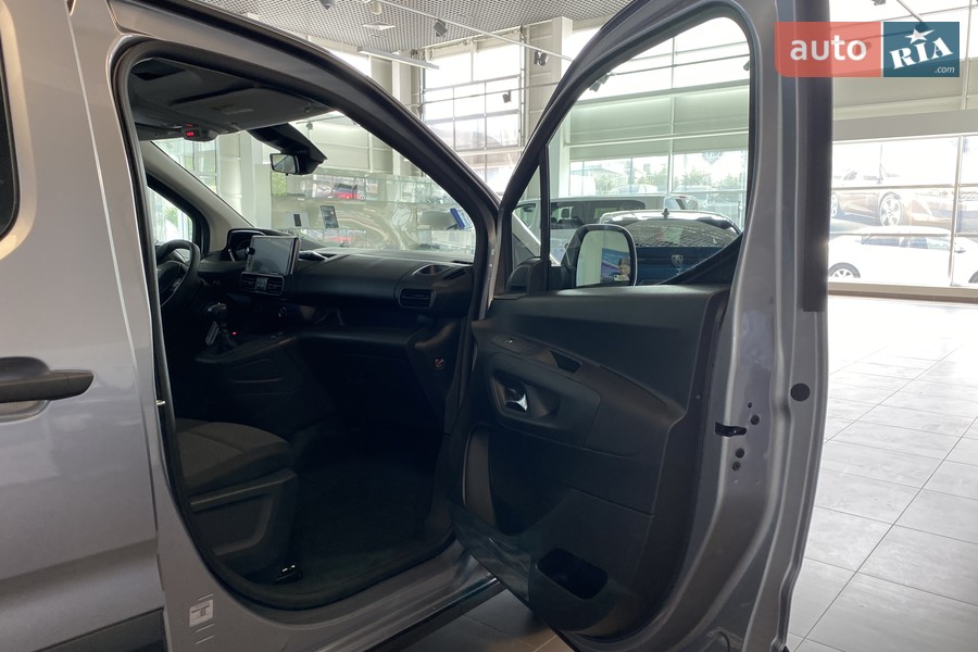 Peugeot Rifter - фото 16