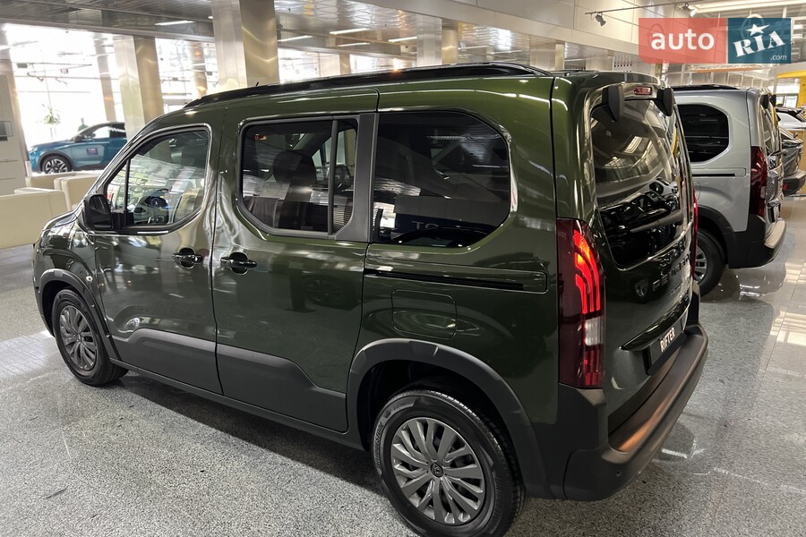 Peugeot Rifter - фото 7