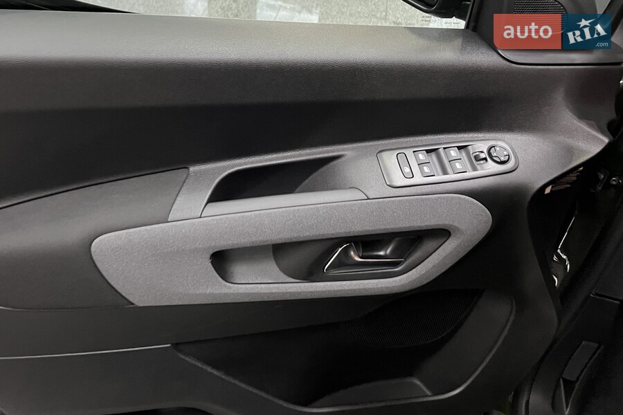 Peugeot Rifter - фото 13