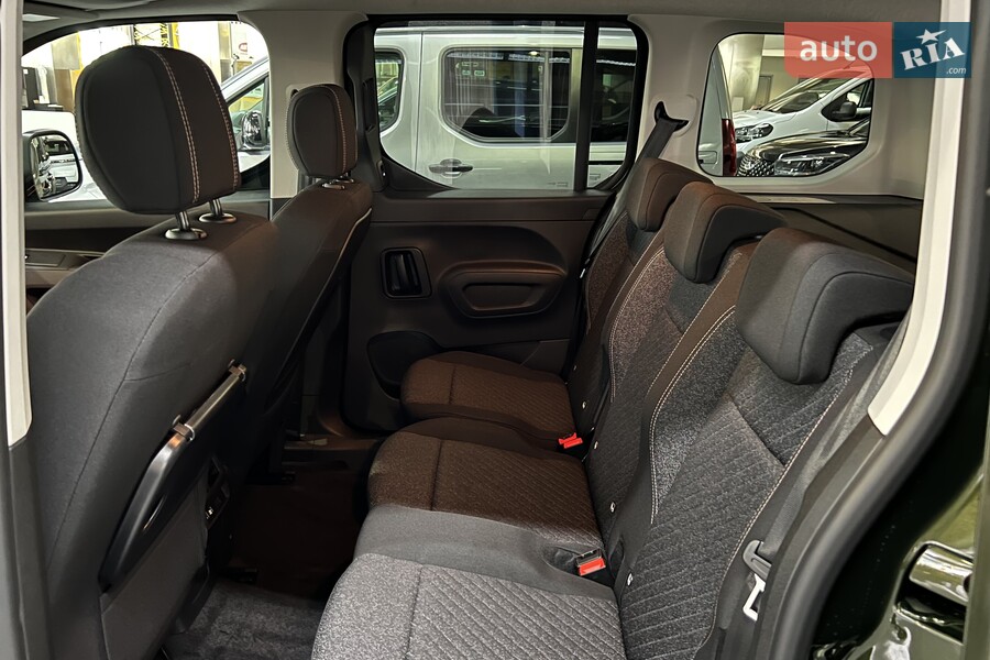 Peugeot Rifter - фото 16