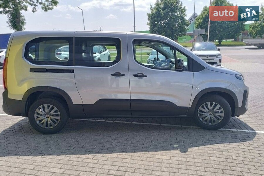 Peugeot Rifter - фото 4