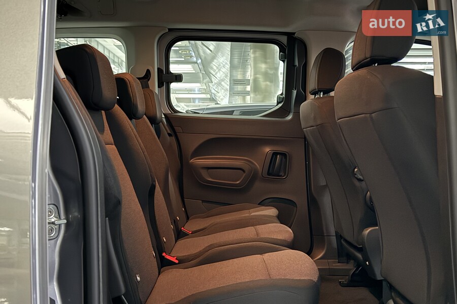 Peugeot Rifter - фото 19