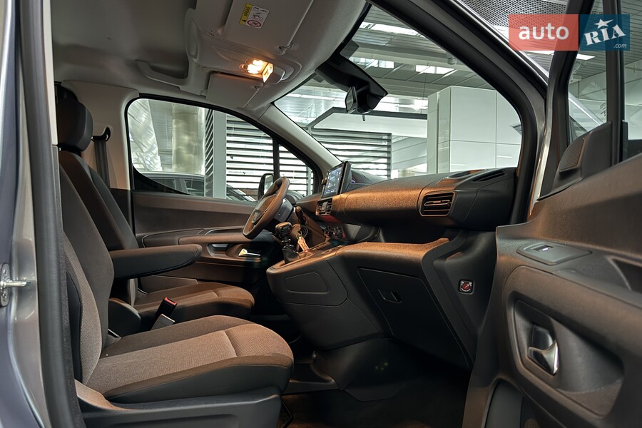 Peugeot Rifter - фото 23