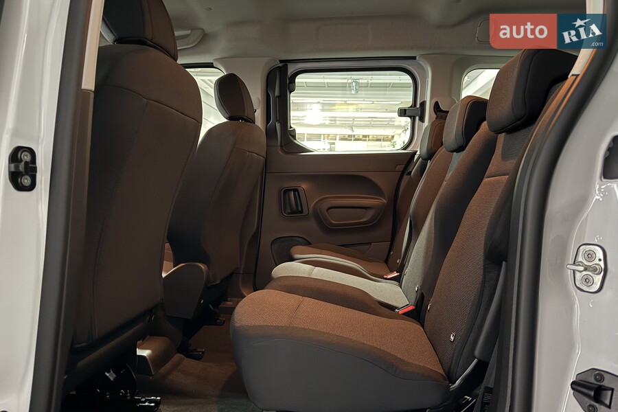 Peugeot Rifter - фото 11