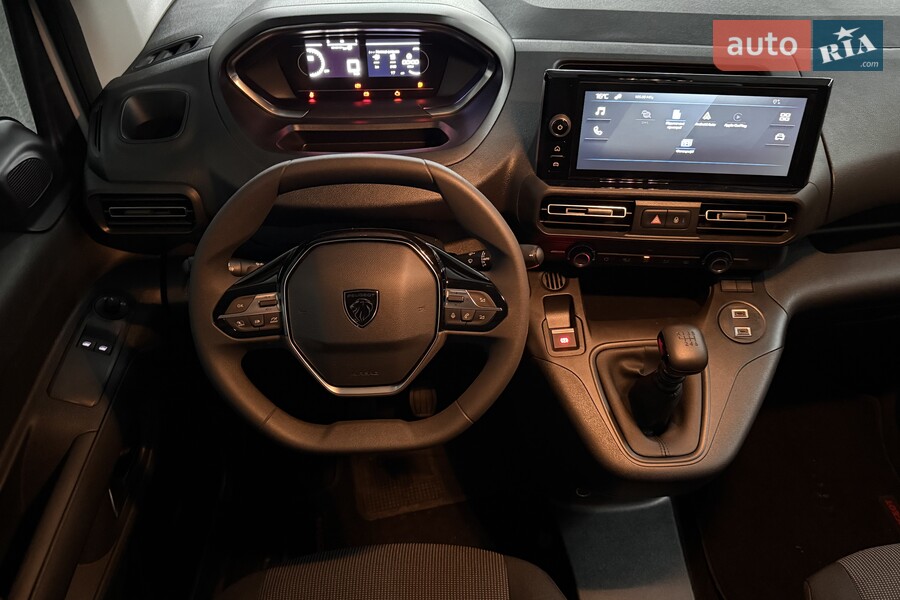Peugeot Rifter - фото 17