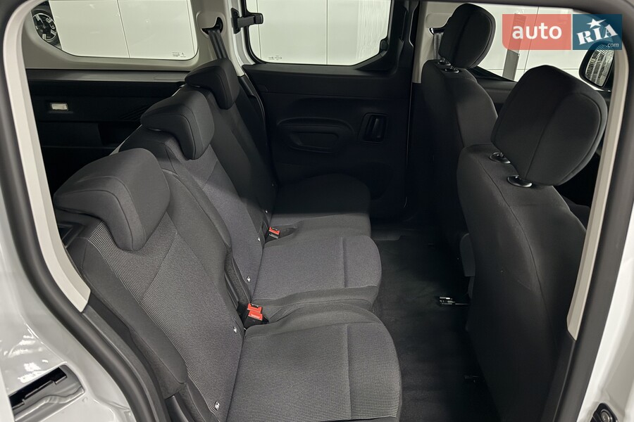 Peugeot Rifter - фото 23