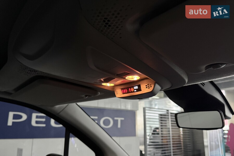 Peugeot Rifter - фото 22