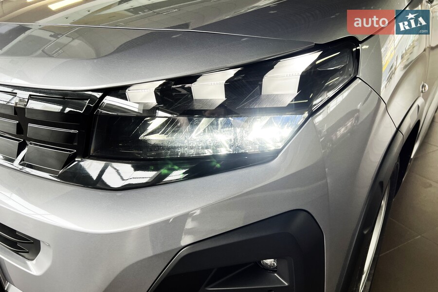 Peugeot Rifter - фото 4