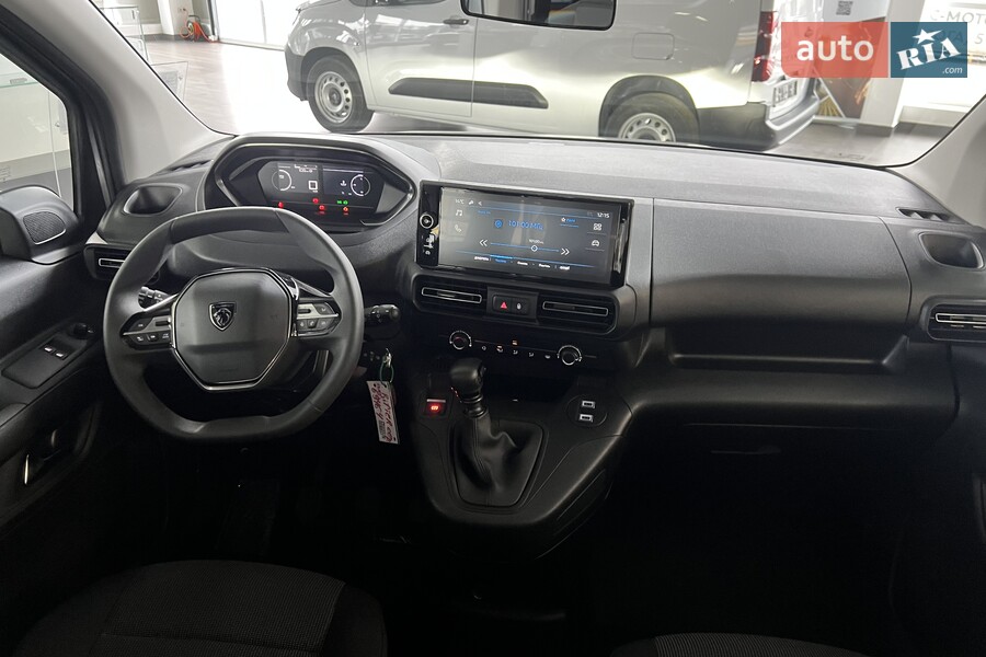 Peugeot Rifter - фото 8