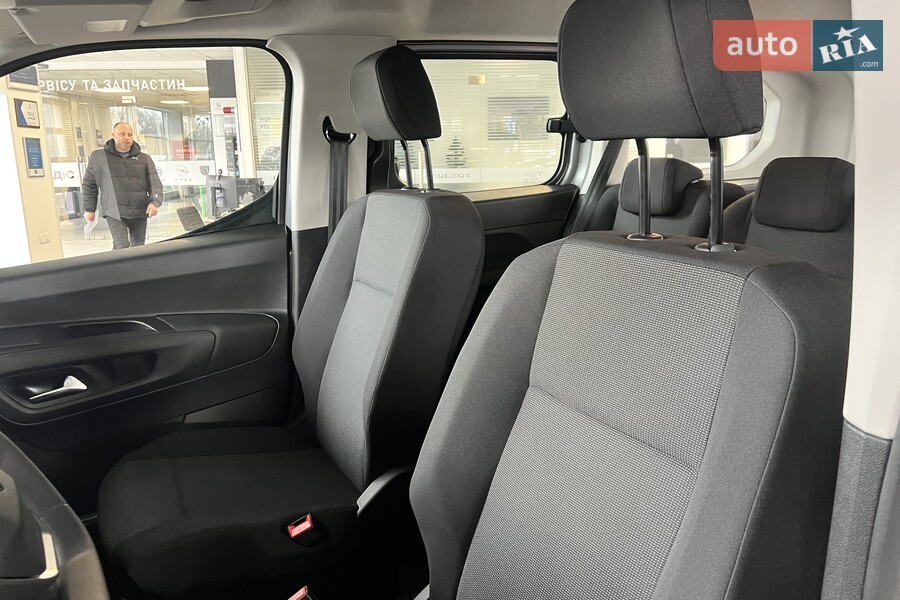 Peugeot Rifter - фото 11