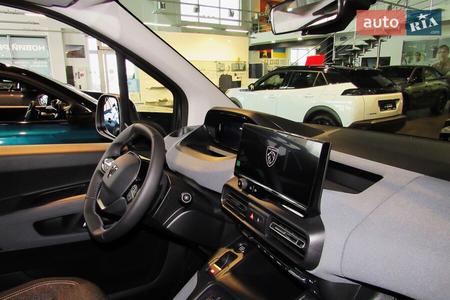 Peugeot Rifter - фото 18