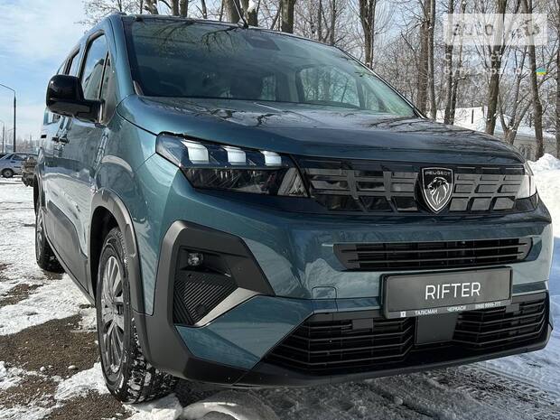 Минивэн Peugeot Rifter 2025 в Киев