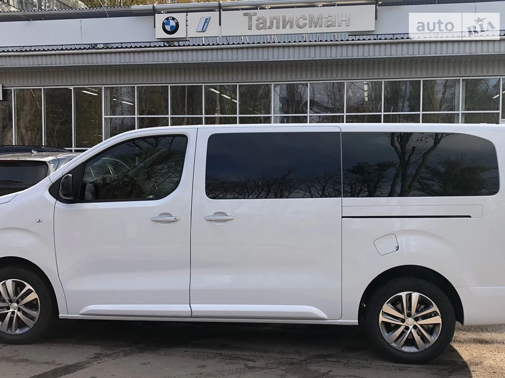 Peugeot Traveller Business