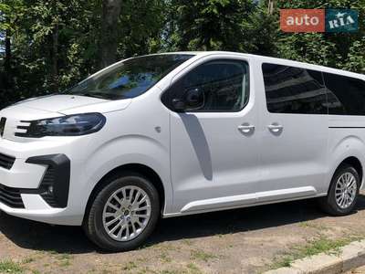 Новый Peugeot Traveller 2025 - фото 5