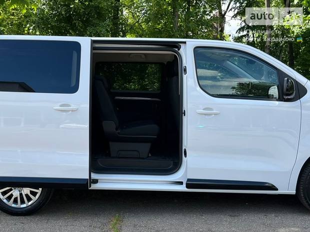 Peugeot Traveller 2025 Peugeot Traveller 2025