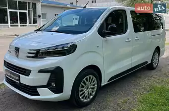 Peugeot Traveller
