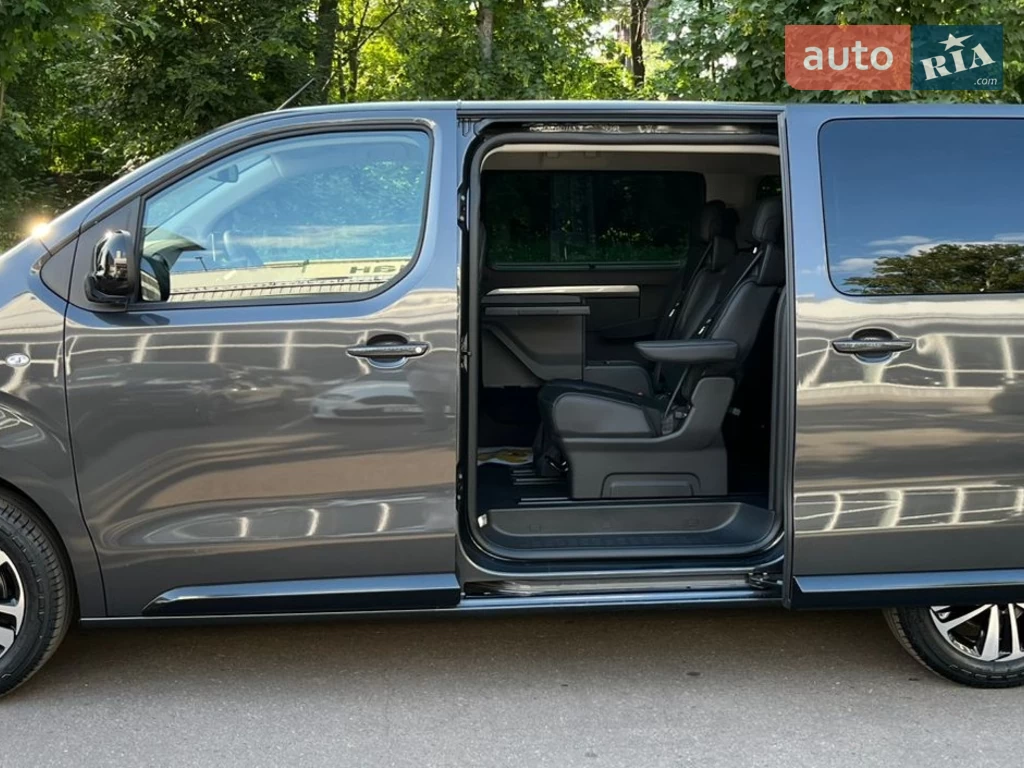 Peugeot Traveller Allure