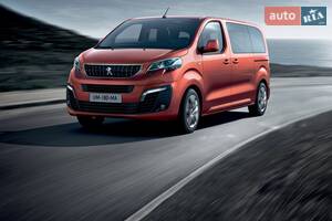 Peugeot Traveller 2018 року