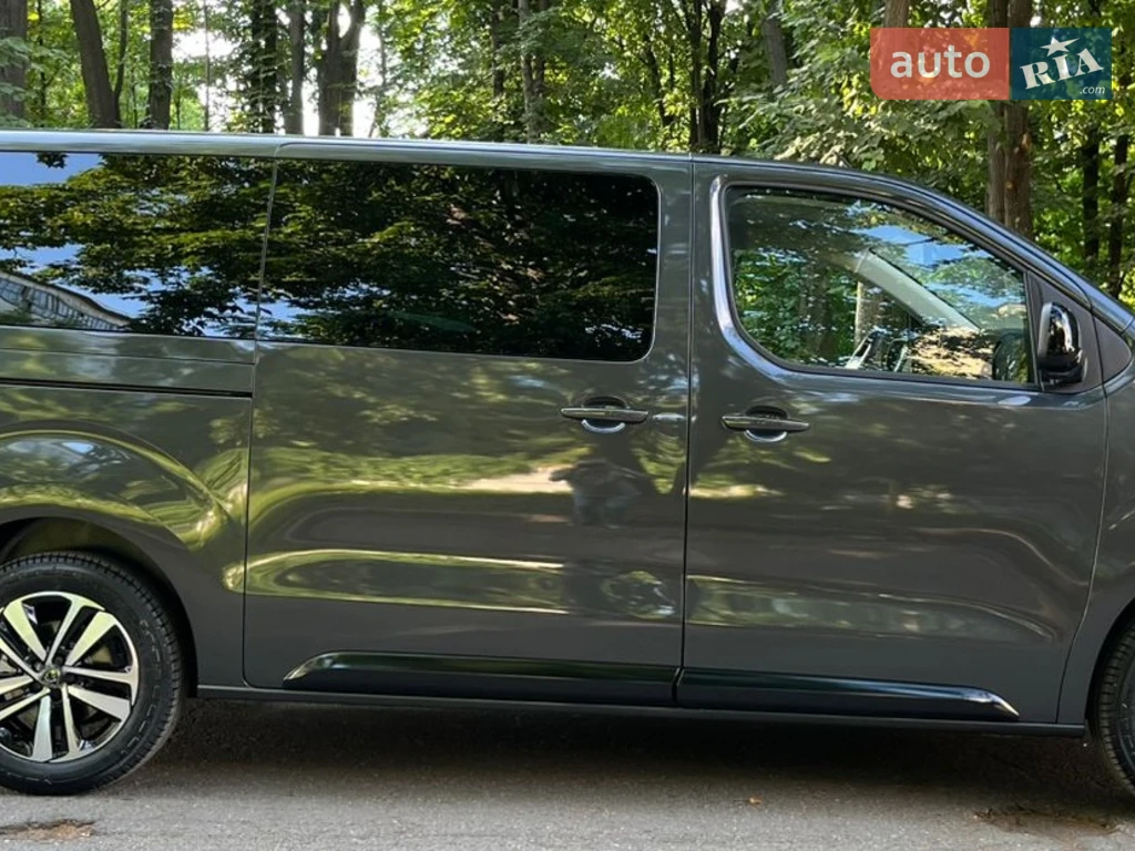 Peugeot Traveller Business