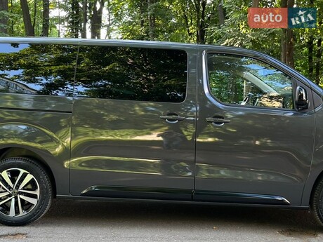 Peugeot Traveller 2025