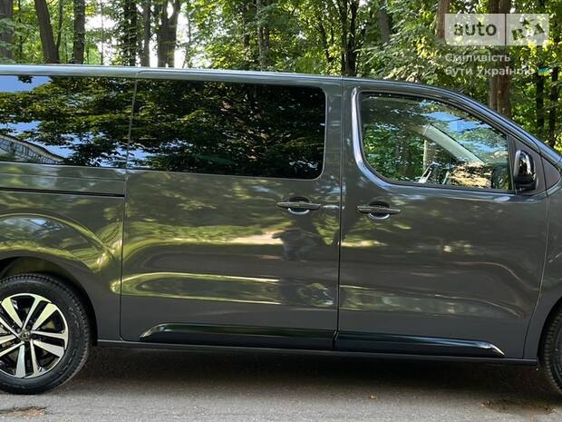 Peugeot Traveller 2025 Peugeot Traveller 2025