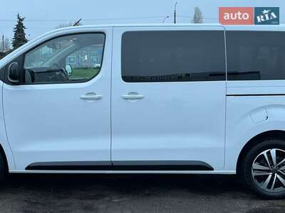 Peugeot Traveller 2025 Business