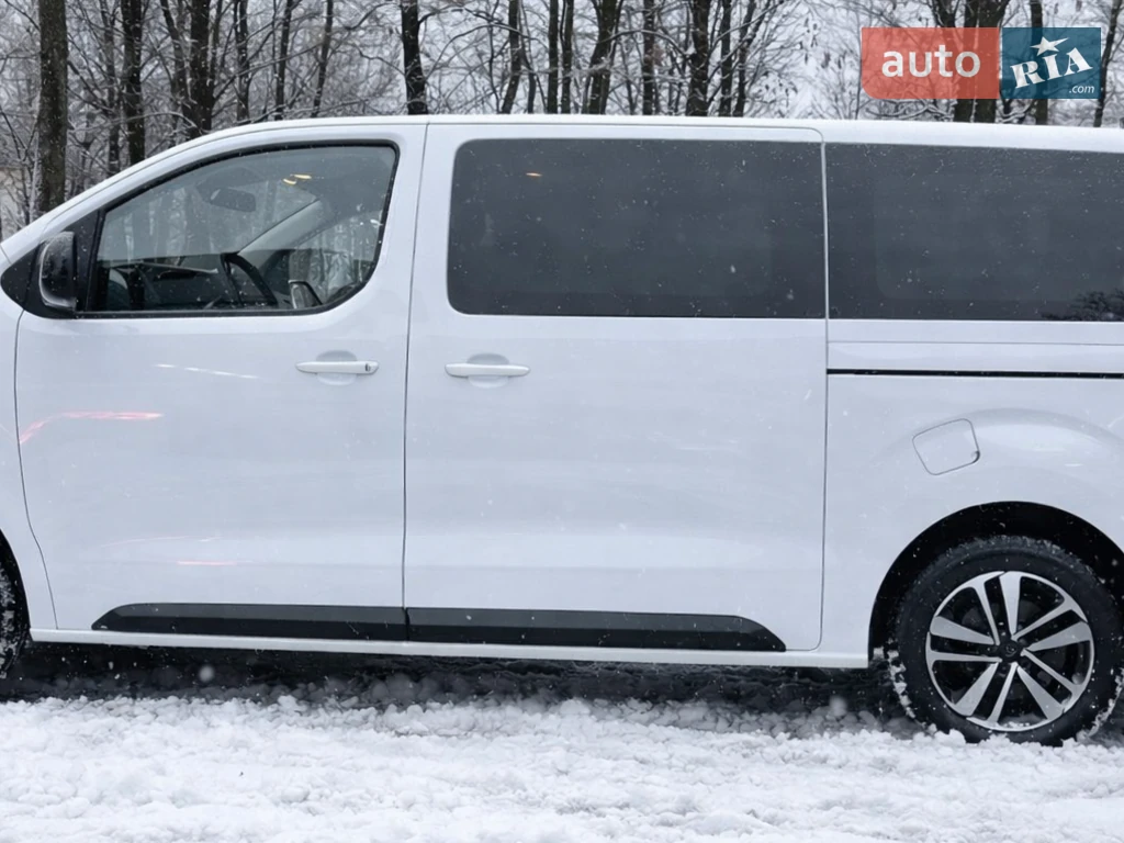 Peugeot Traveller Business