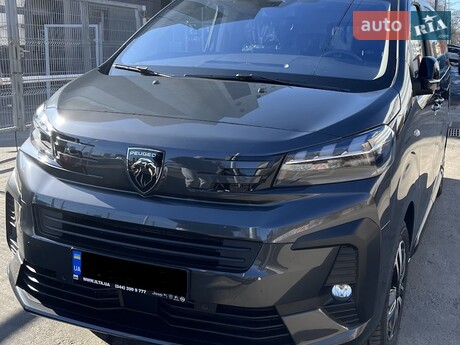 Peugeot Traveller 2025