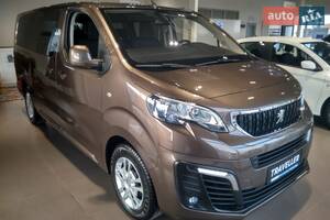 Peugeot Traveller 2018 року