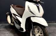 Piaggio Beverly Base