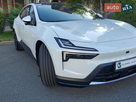 Polestar 4 2023