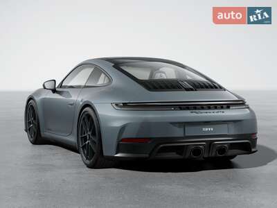 Новый Porsche 911 2025 - фото 3