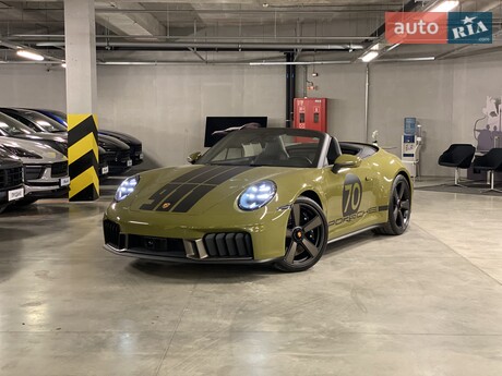 Porsche 911 2025