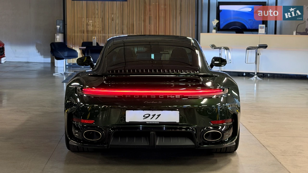 Porsche-28