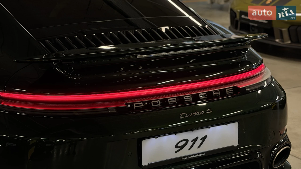 Porsche-21