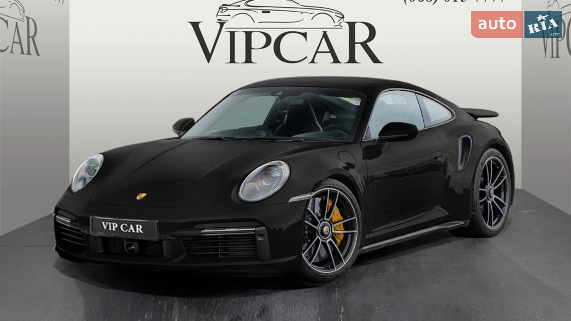 ポルシェ 911 (992)TurboSChristmasEdition2021 Minichamps 1:43 Porsche 911 (992) Turbo S クリスマス 版 と モミの