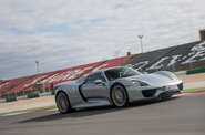 Porsche 918 Spyder Base